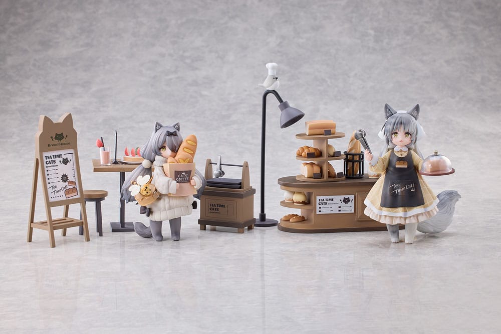 Decorated Life Collection Tea Time Cats Cat Town Bakery Staff & Customer Set Ribose