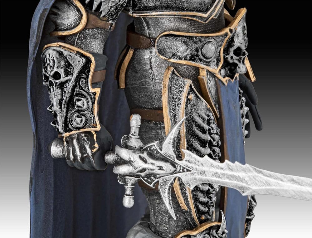 World of Warcraft Model Kit Gift Set 1/16 The Lich King Revell