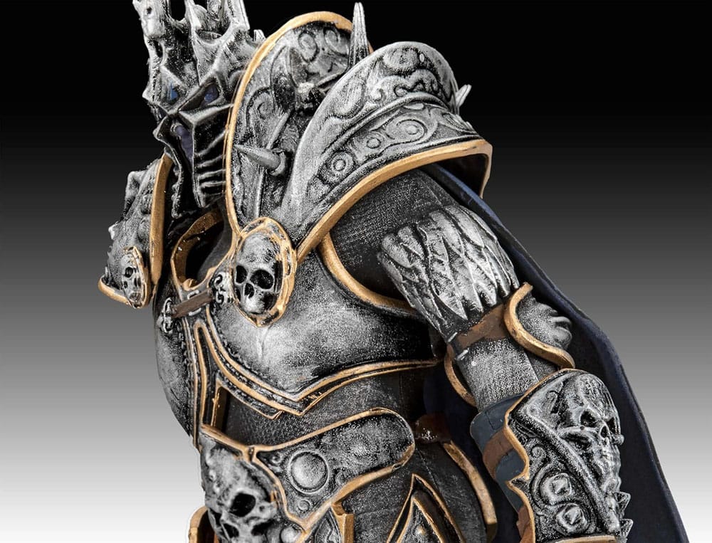 World of Warcraft Model Kit Gift Set 1/16 The Lich King Revell