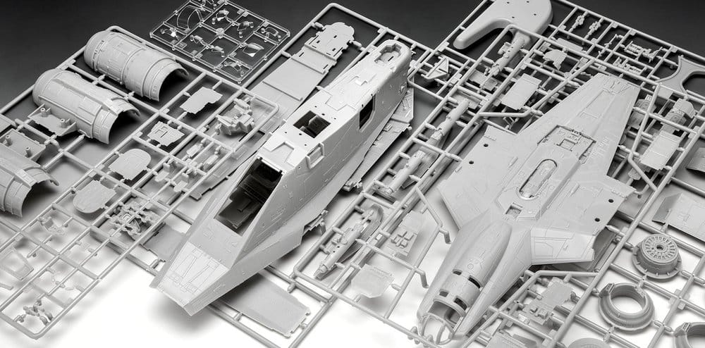 Star Wars The Mandalorian and Grogu Revell Model Kit 1/72 Razor Crest Revell