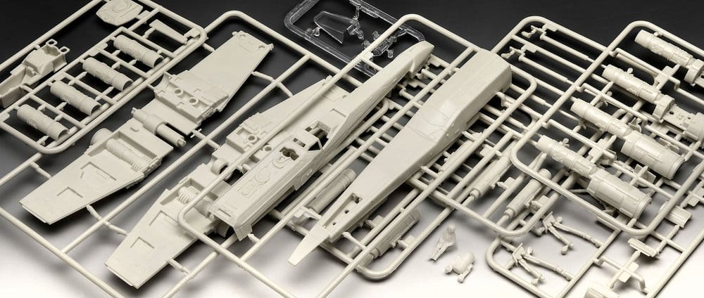 Star Wars The Mandalorian and Grogu Revell Model Kit 1/57 New Republic X Wing Fighter Revell