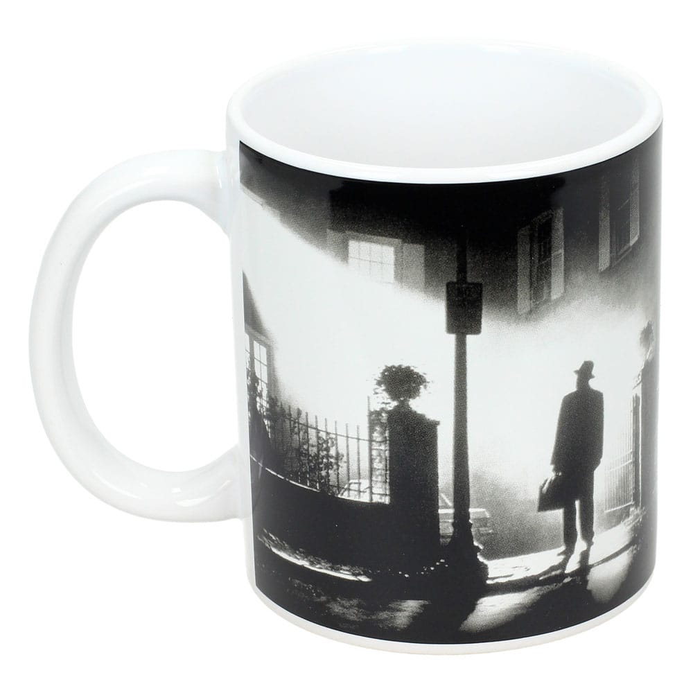 he Exorcist Gift Set Mug & Keyring Poster Print Black & White SD Toys