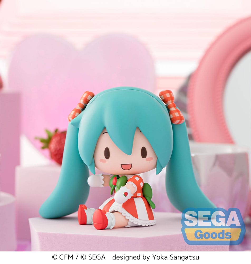 Character Vocal Series 01 Hatsune Miku Fuwa Petit Chibi Figure Hatsune Miku x Love and Berry Dress Up and Dance! Lovely Strawberry Sega