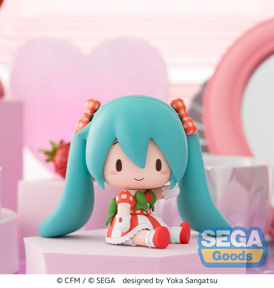 Character Vocal Series 01 Hatsune Miku Fuwa Petit Chibi Figure Hatsune Miku x Love and Berry Dress Up and Dance! Lovely Strawberry Sega