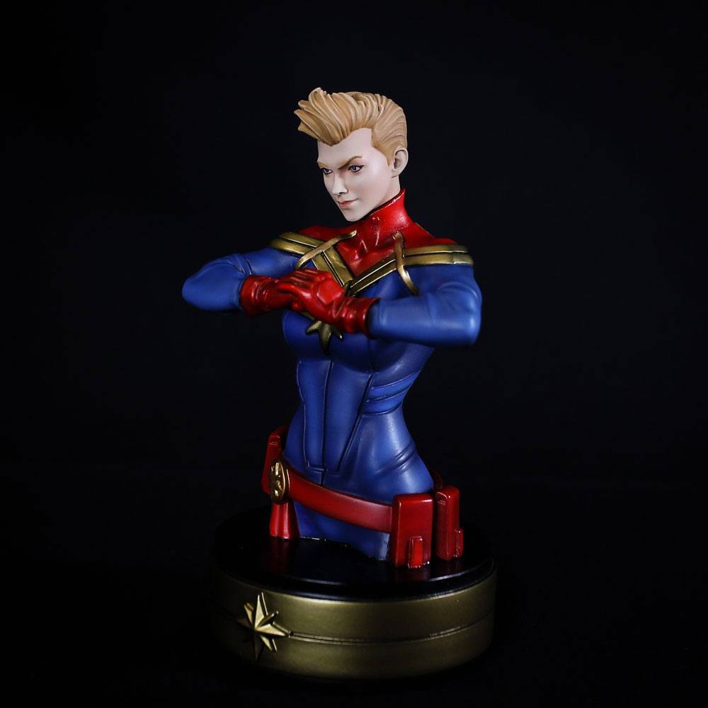 Captain Marvel Bust Captain Marvel Semic