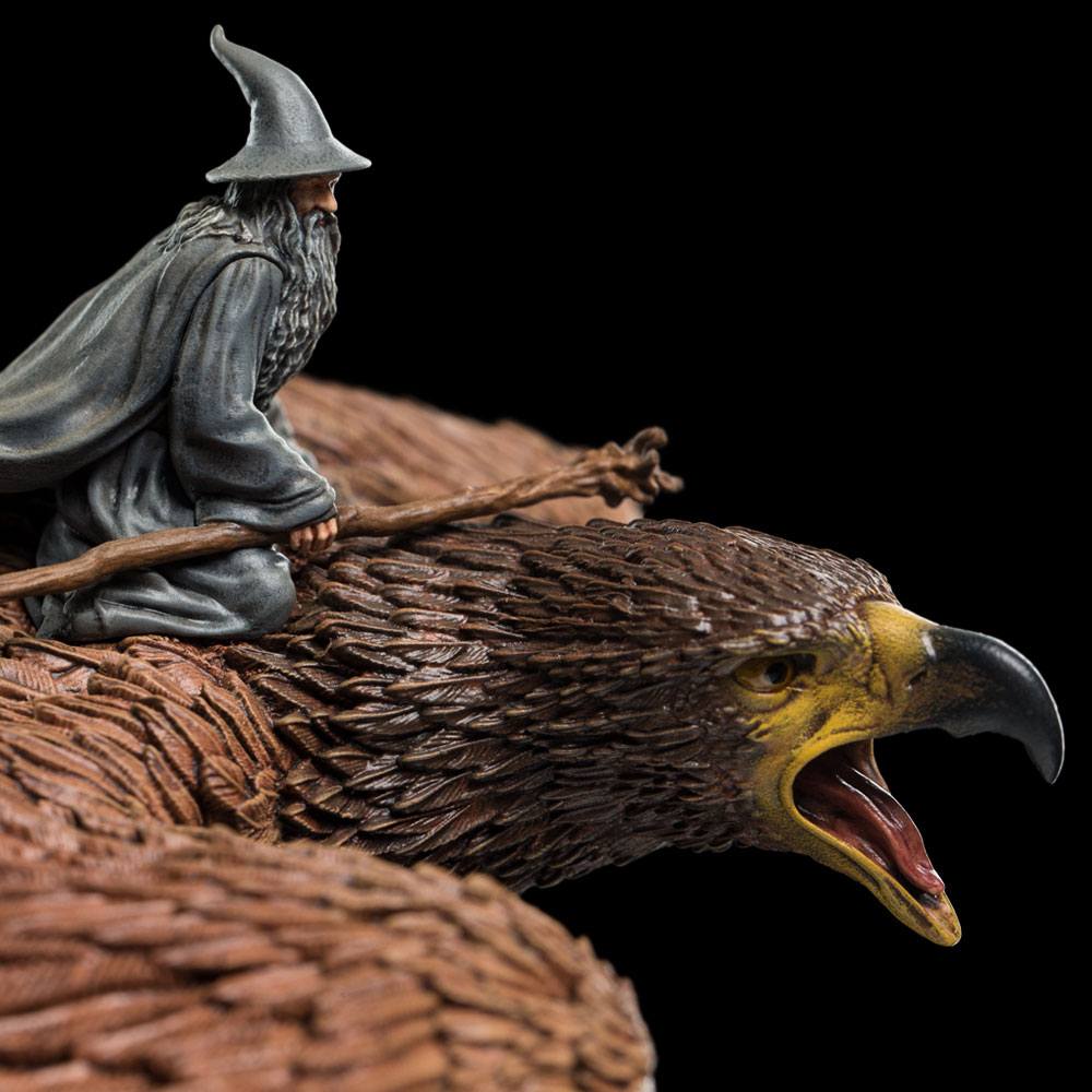 Lord of the Rings Statue Gandalf on Gwaihir Weta Workshop
