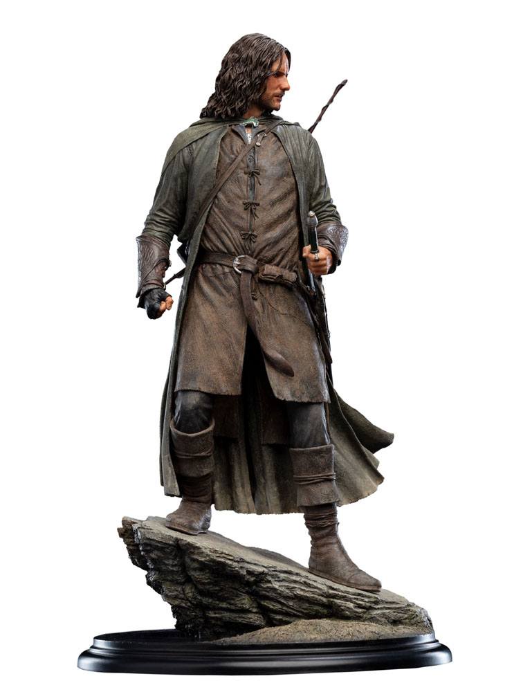 The Lord of the Rings Statue Aragorn Hunter of the Plains Classic Series Weta Workshop