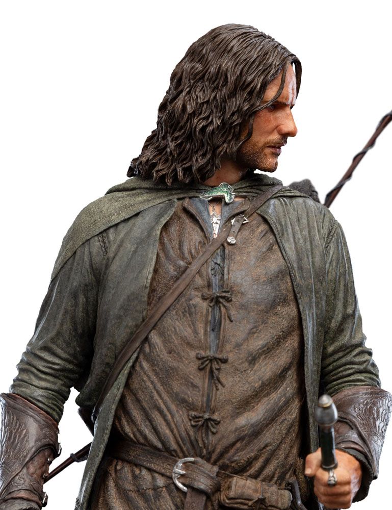 The Lord of the Rings Statue Aragorn Hunter of the Plains Classic Series Weta Workshop