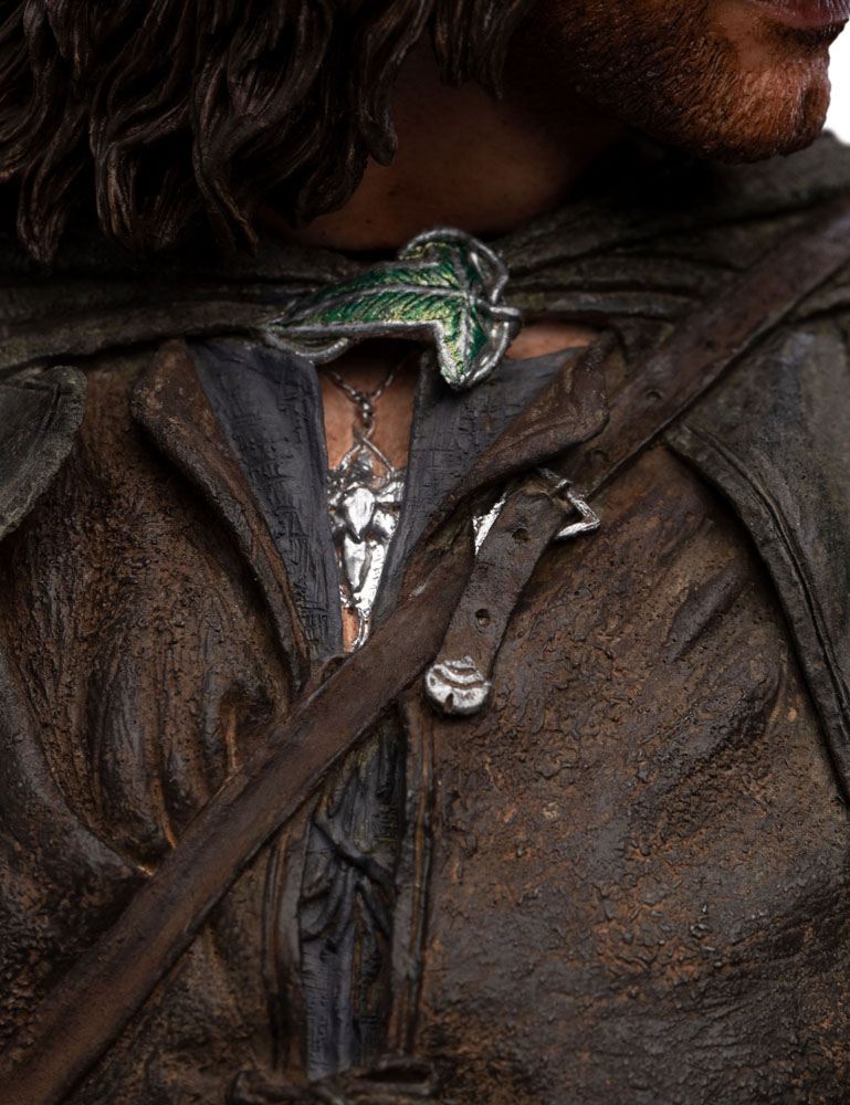The Lord of the Rings Statue Aragorn Hunter of the Plains Classic Series Weta Workshop