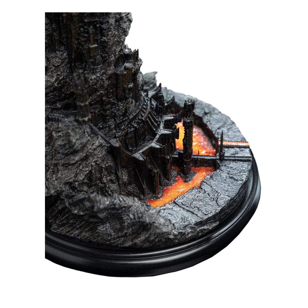 Lord of the Rings Statue Barad dur Weta Workshop