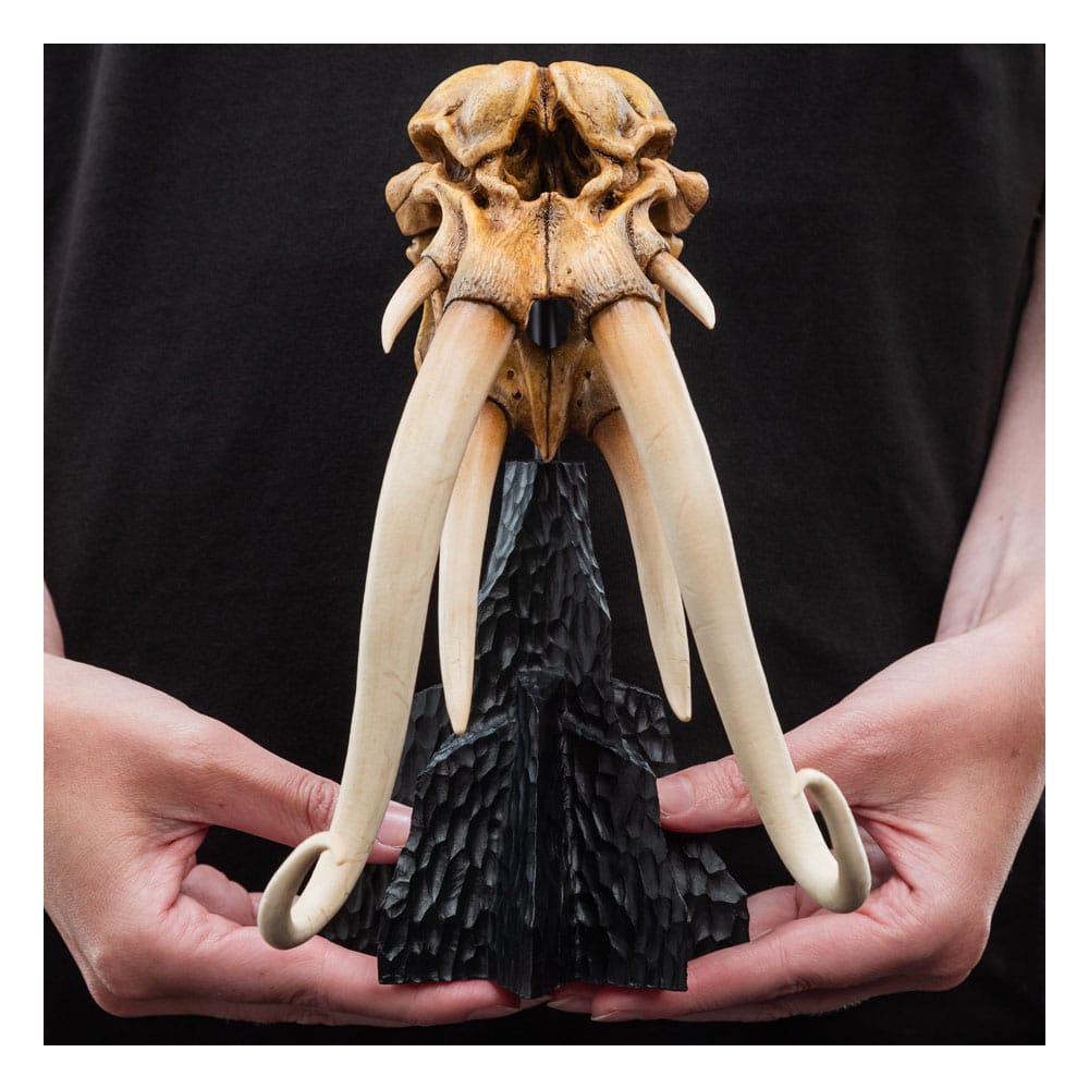 Lord of the Rings Mini Statue Skull of a Mumak Weta Workshop